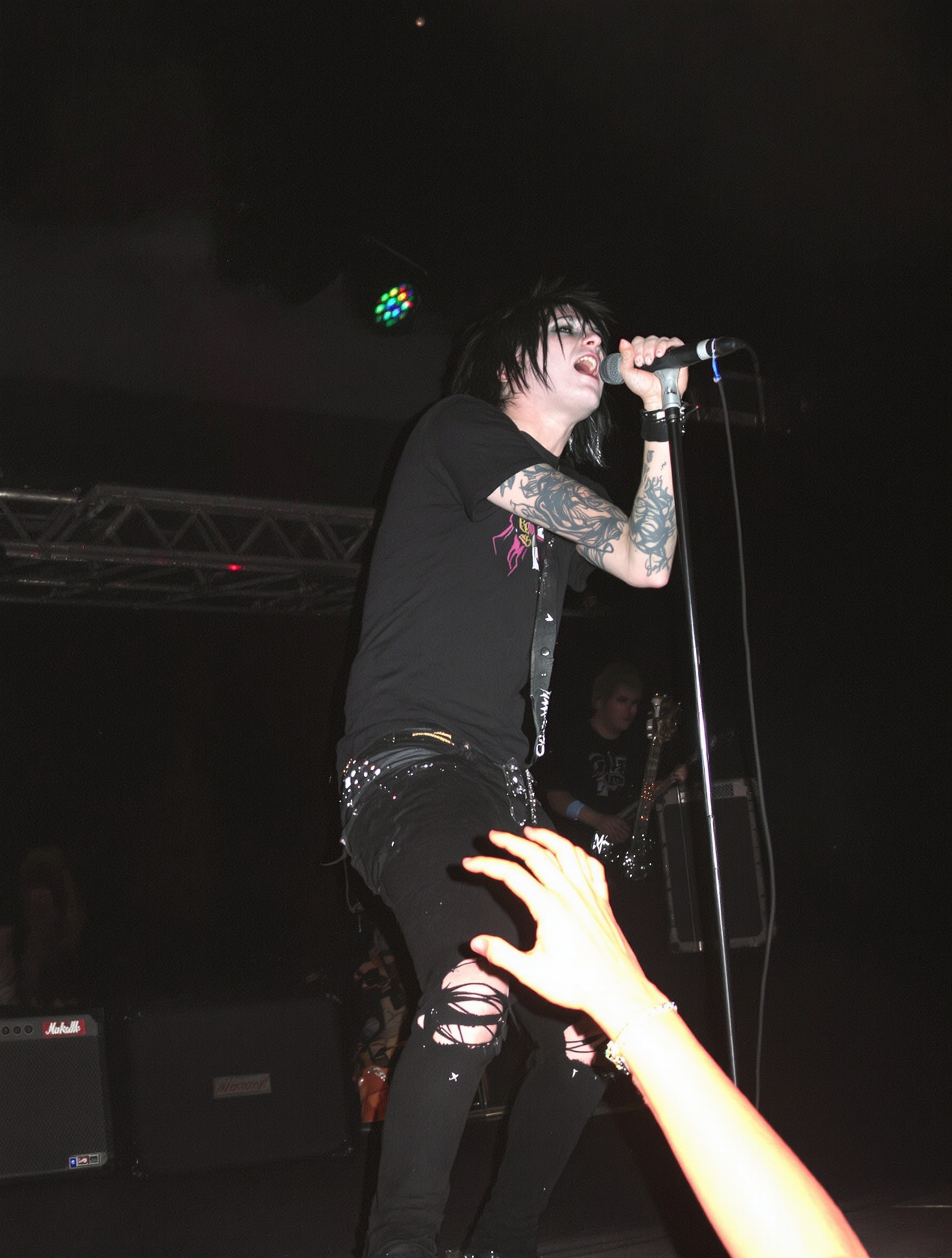 Escape the Fate early years live Ronnie Radke