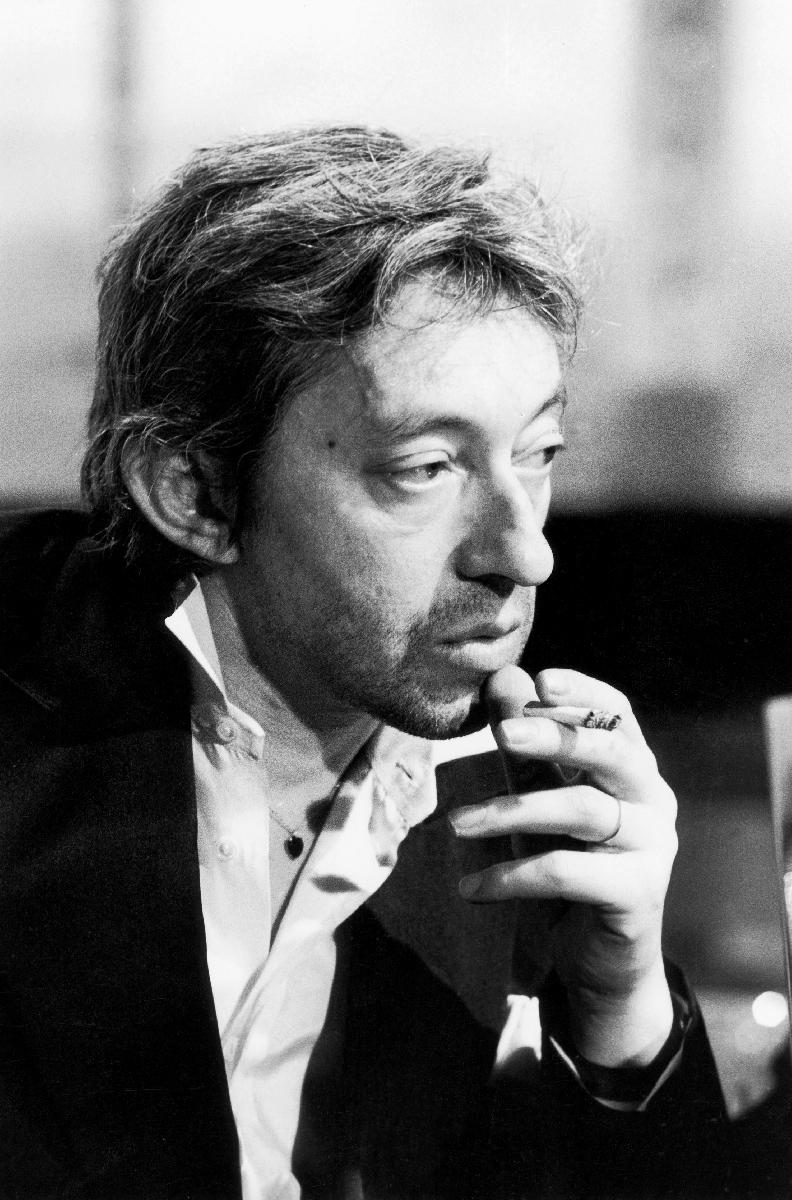 Serge Gainsbourg années 50 cabaret noir et blanc